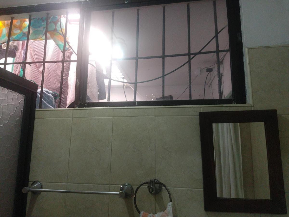 Habita Estudios Laureles Medellín Eksteriør billede